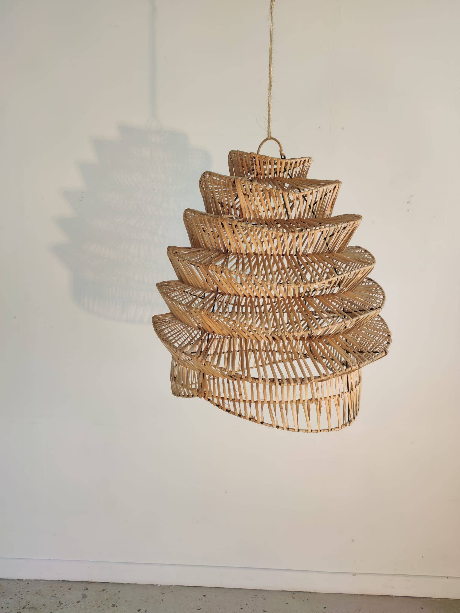 Office Objets - Wholesale Chandelier/Hanging Light - Woven rattan pendant in natural accordion shape0