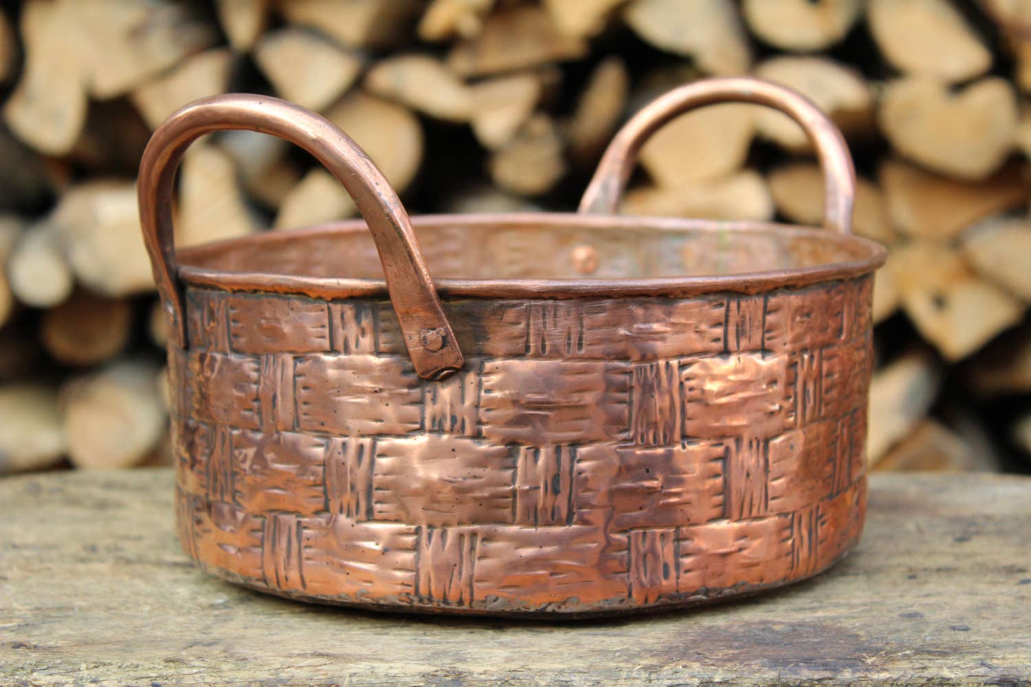 La Casa del rame - Vendita all'ingrosso Cestini - Round Engraved Copper Basket – Handmade & Custom2