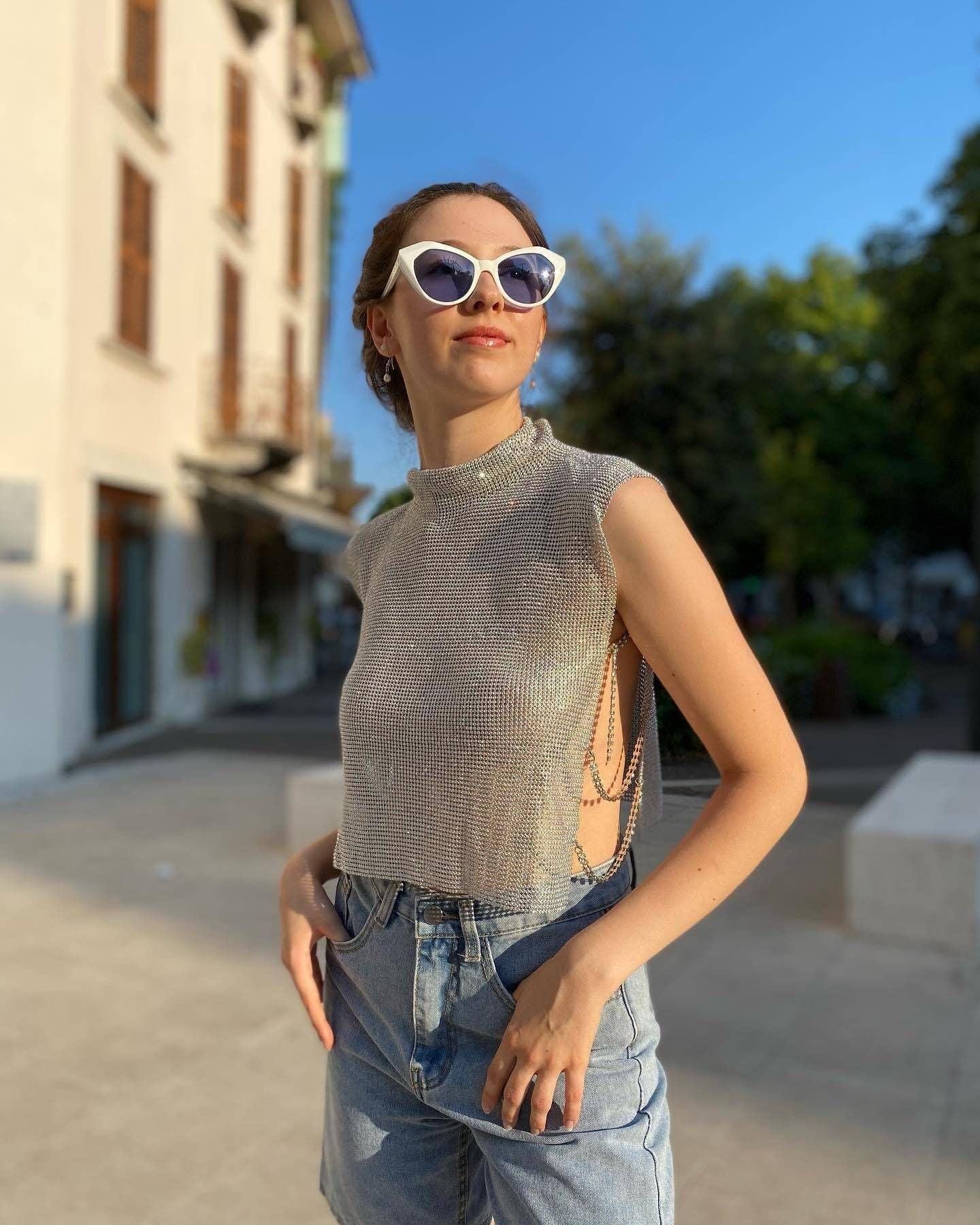 Revella The Label – wholesale Blus - Dam – Donita Camis3