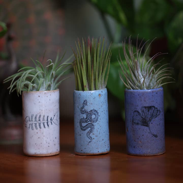 Mix Pack of Glazes Tiny Tumblers - Line Drawing Puppy for wholesale on Faire3