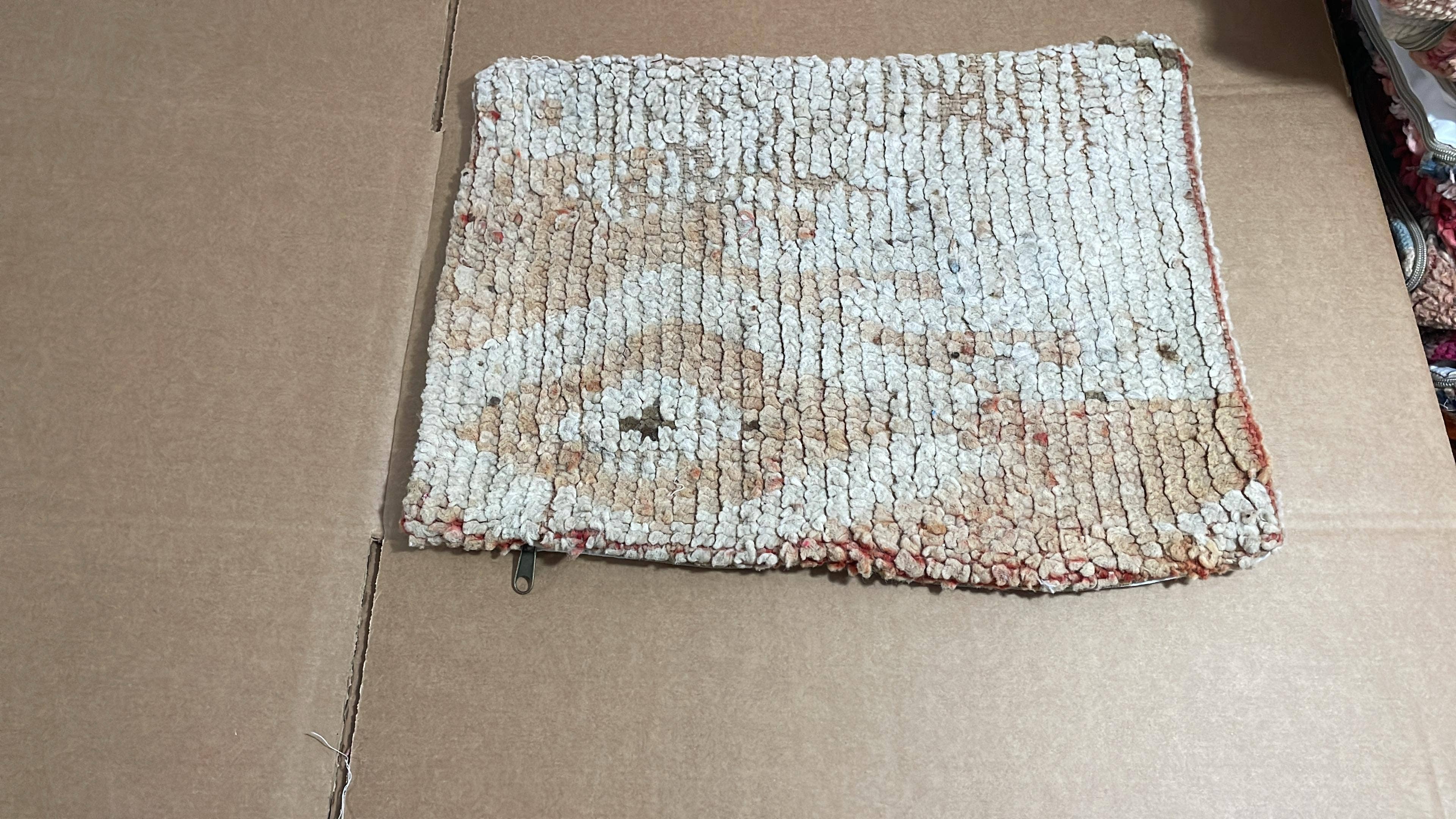 marrakeshop - Wholesale Throw pillow cover - Moroccan Vintage Boujad Cushions Pillows Cover Case6