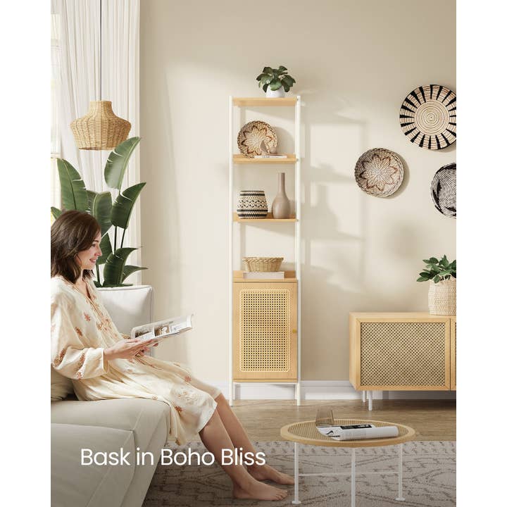 Bibliothèque à 6 niveaux avec porte effet rotin 3- pour la vente par Greenwestons