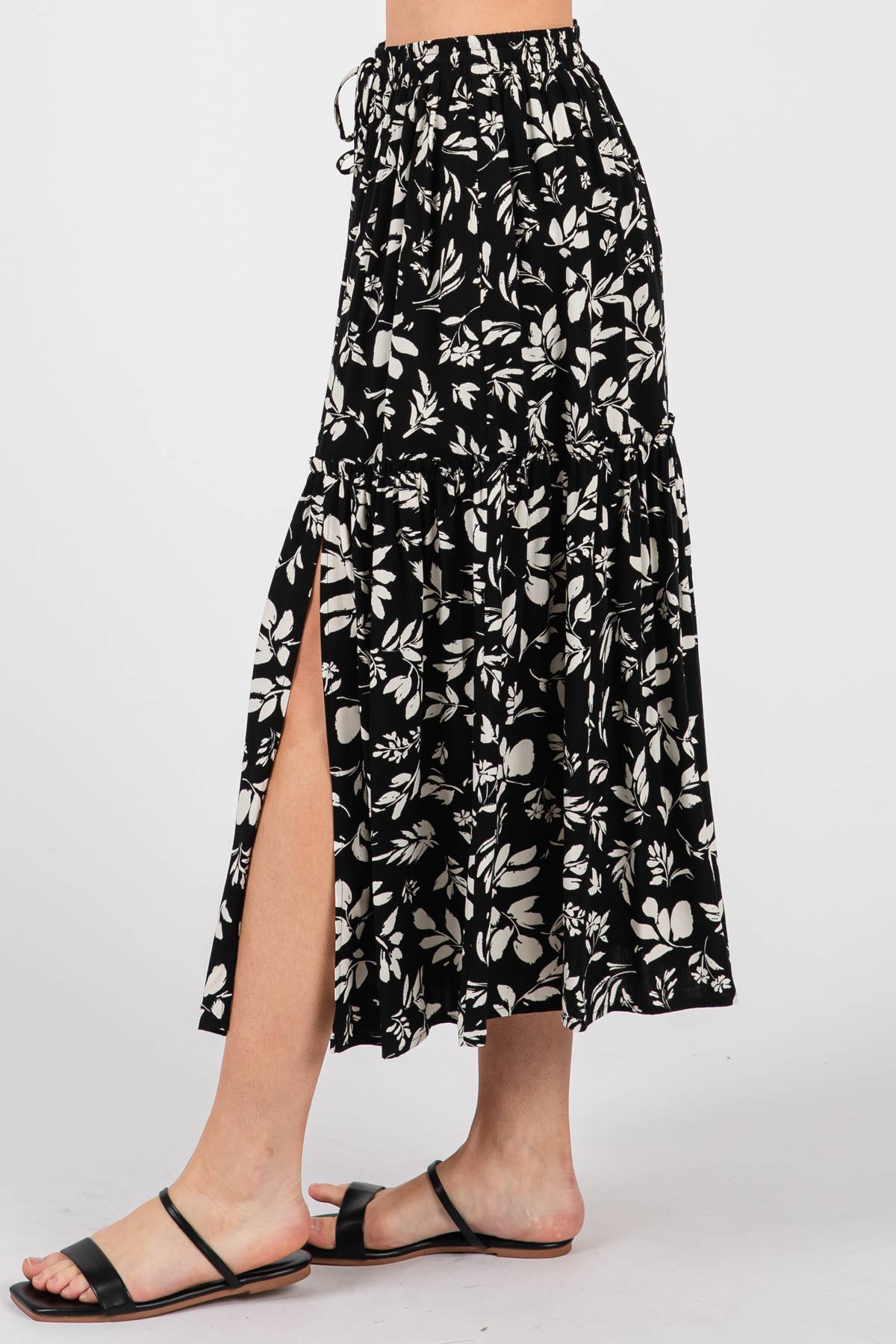 Final Touch – Engroshandel Nederdel - Dame – Printet lagdelt midinederdel med slids - VS30861