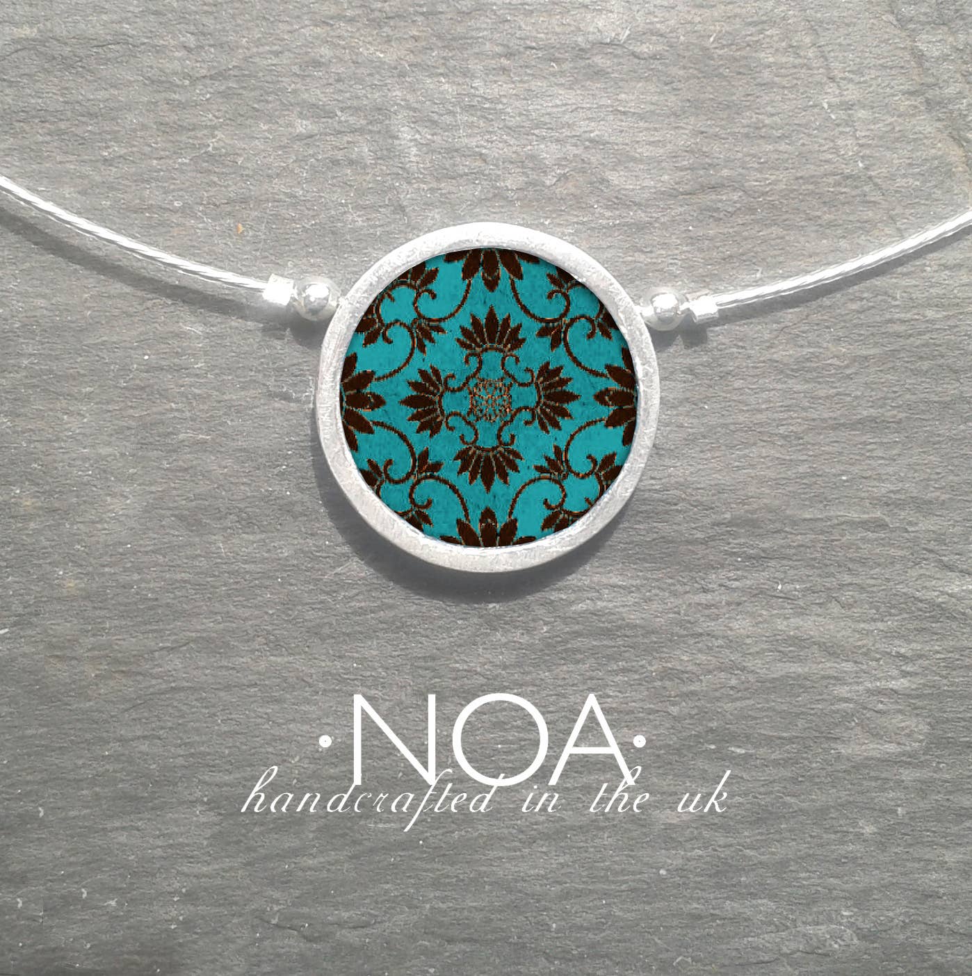 Noa Jewellery - Vendita all'ingrosso Collana con ciondolo/pendaglio - Collana rotonda in ceramica con cornice, telaio in alluminio12