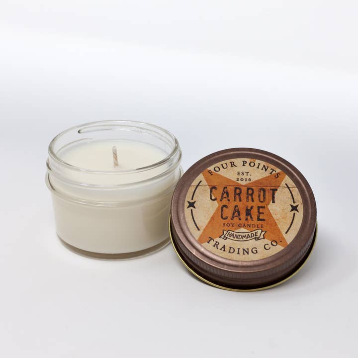 Carotte Cake Bougie de soja 4 oz pour la vente par Four Points Trading Co