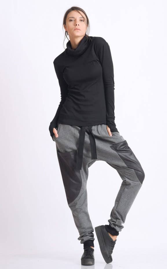 Metamorphoza - Wholesale Tuniek - Dames - Zwarte top met lange mouwen en col3