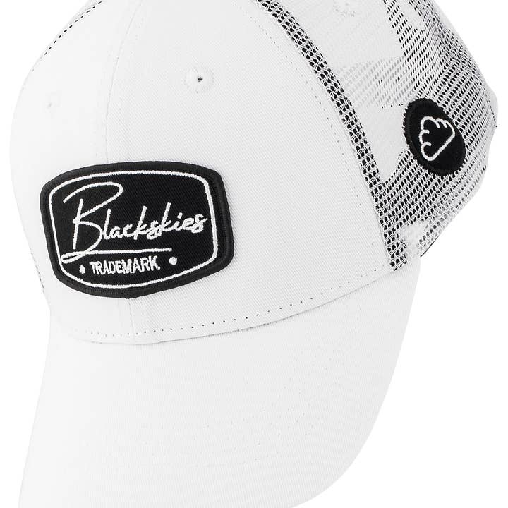 Blackskies - Wholesale Trucker Hat - Unisex - Renn-Baseballkappe Weiß7