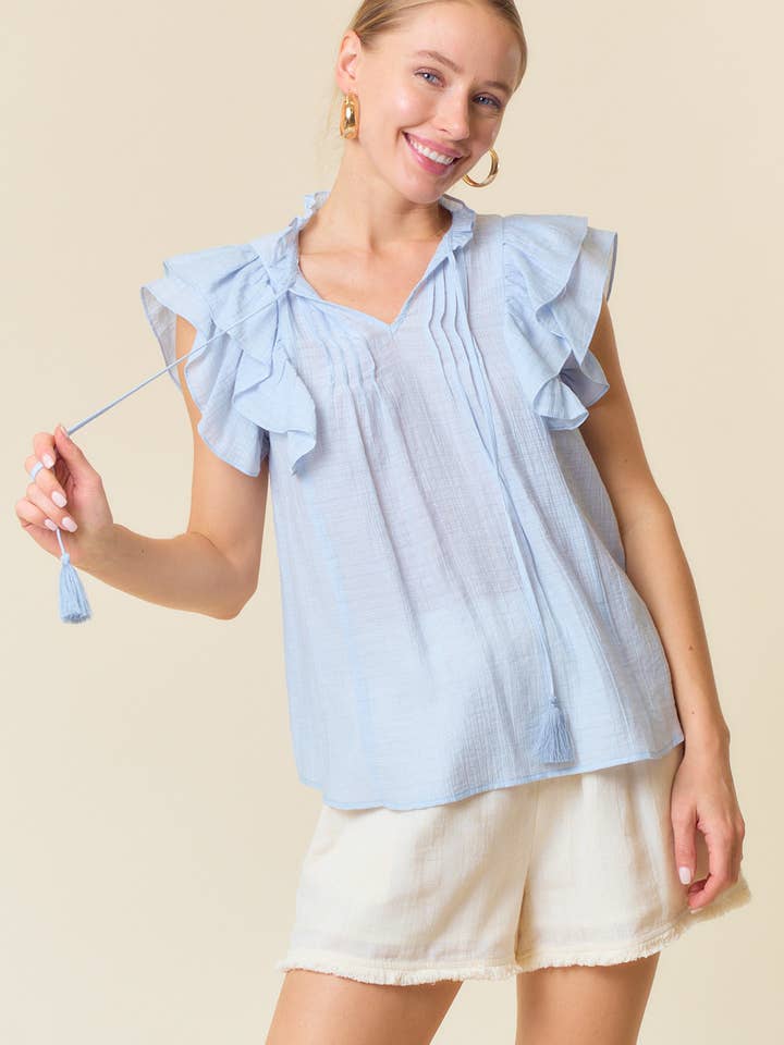 GEWEBTES TOP MIT DOPPELRÜSCHEN AN DER VORDERSEITE - 44119T für den Großhandel von Doe and Rae