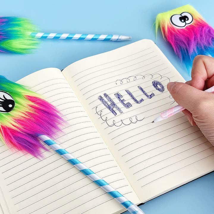 Wrapables.com - Wholesale Pen - Wrapables Fluffy Rainbow Monster Pens (Set of 5)3