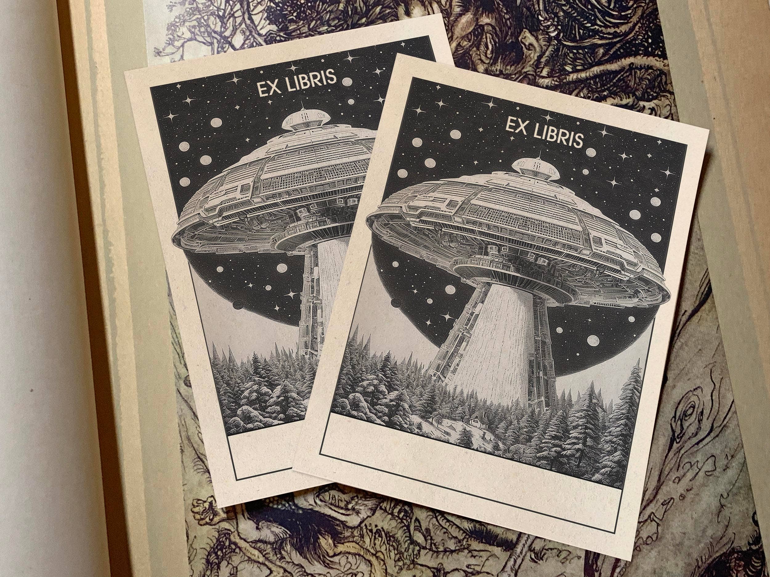 Ebon et Noir LLC – Großhandel Exlibris – Wir sind nicht allein, Exlibris Exlibris Exlibris aus gummiertem UFO-Papier1