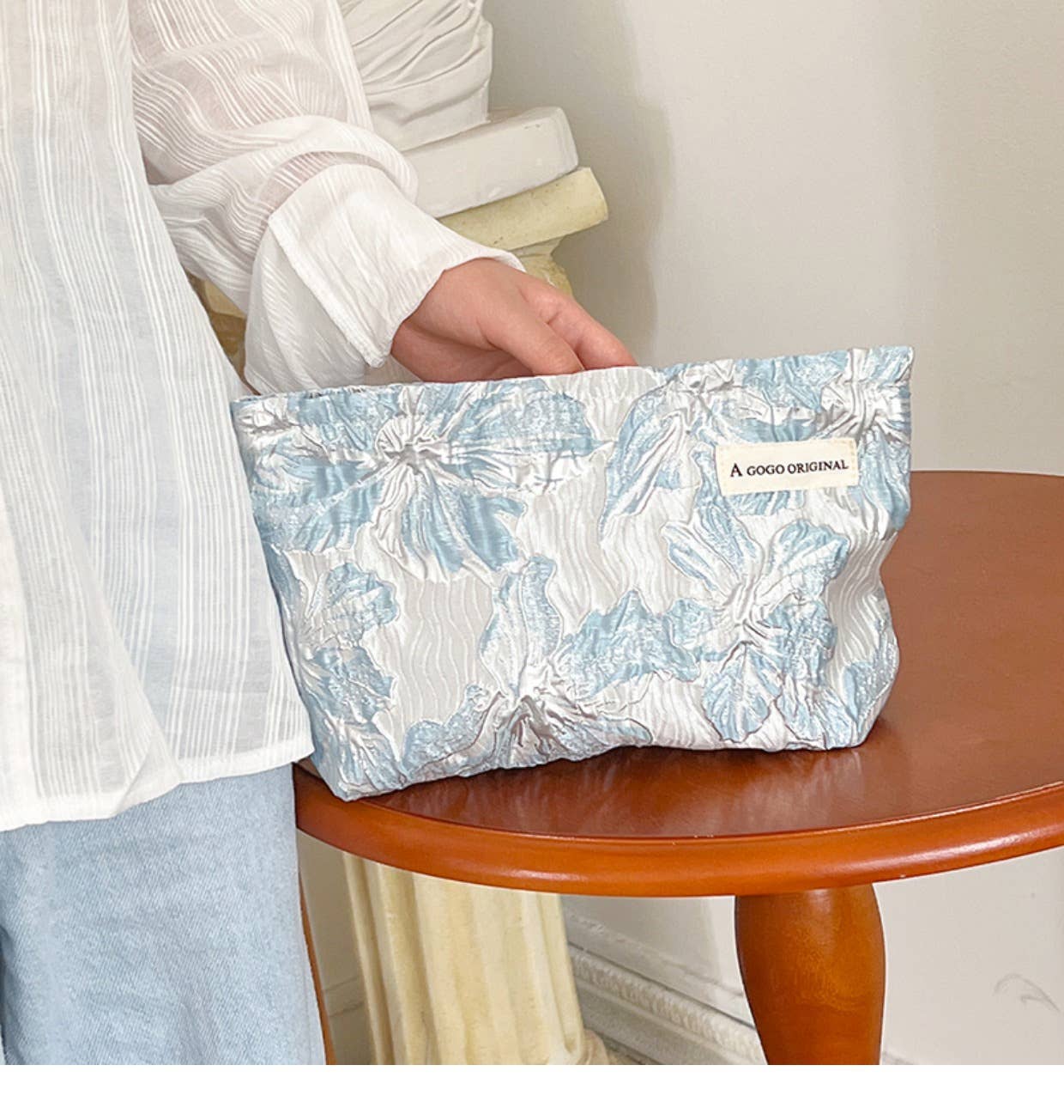 Little Trendy - Wholesale Makeup/Cosmetic Bag - Floral print Textured Cosmetic Bag travel toiletry bag 2