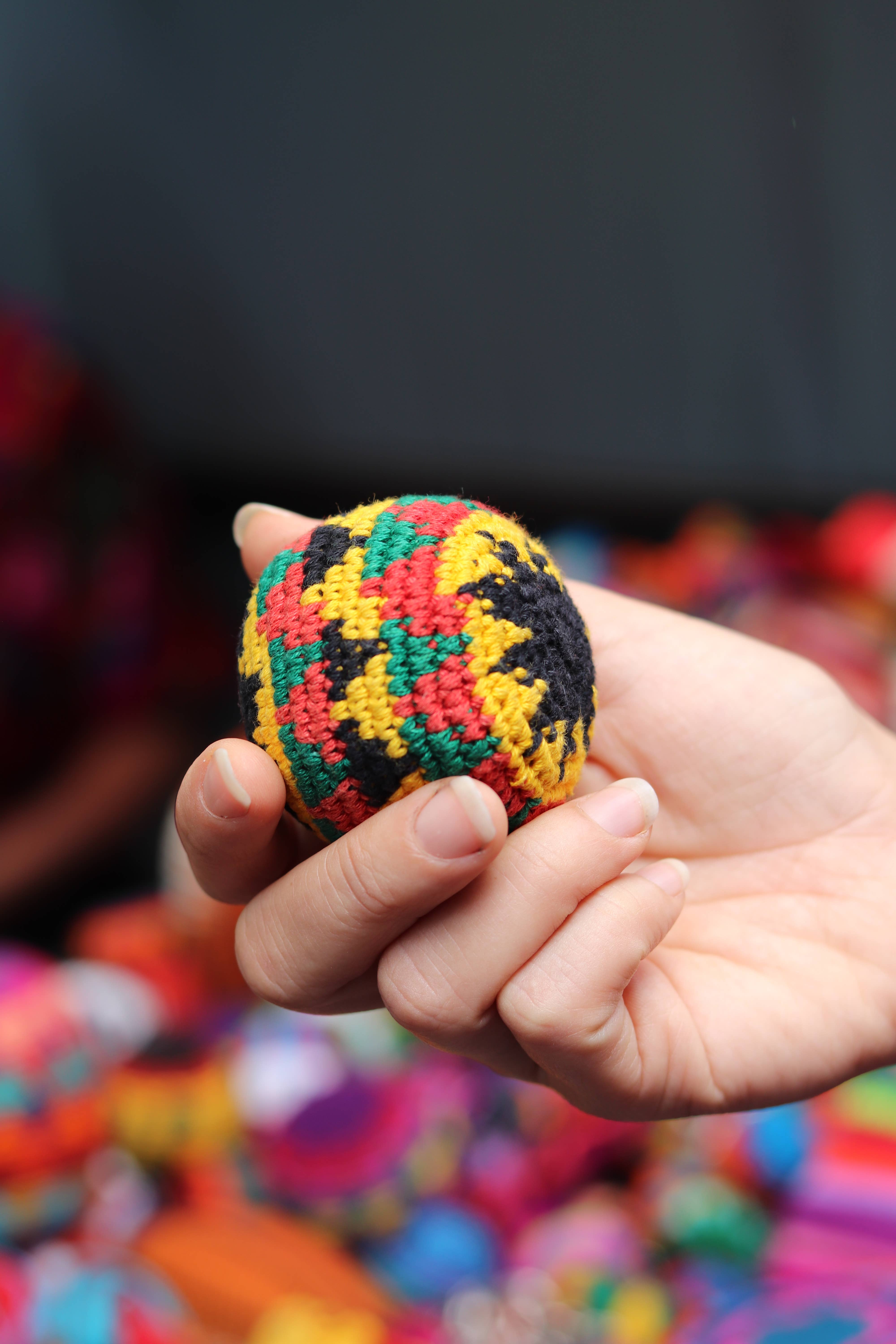 Bola antiestr s Hacky Sack multicolor de ganchillo Bocce Ball