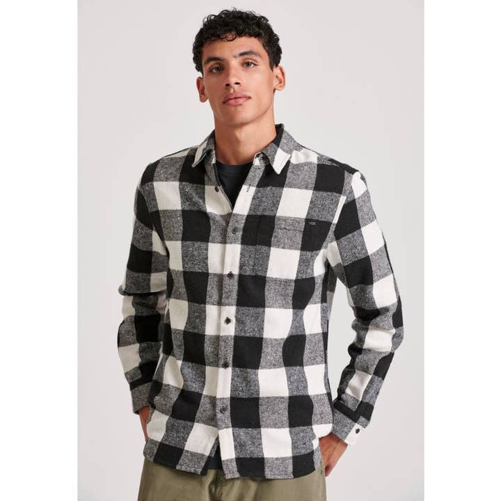Herreskjorte i ternet flannel fra Funky Buddha for engroshandel hos Funky Buddha