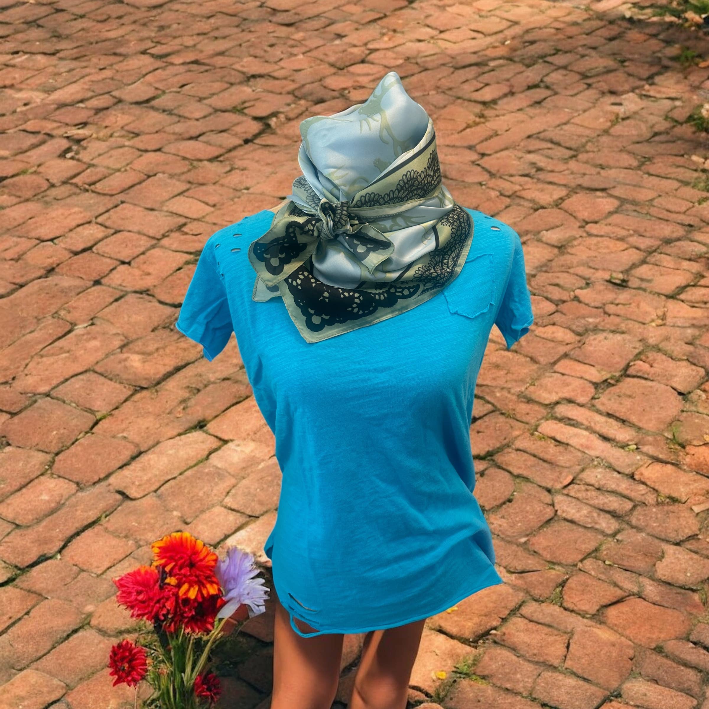 A Rare Bird Shop - Wholesale T-Shirt - Women's - Electric Blue Rip Tattered Shirt1