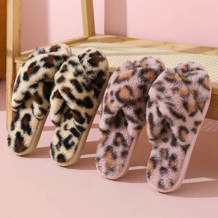 HOME LEOPARD PRINT CROSS-STRAP COTTON SLIPPERS_CWSHS00225 for wholesale by DOUBLJU