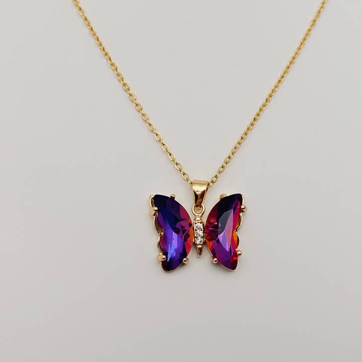 Mio Queena - Wholesale Pendant/Charm Necklace - Ladies Multicolor Glass Butterfly Pendant Necklace1