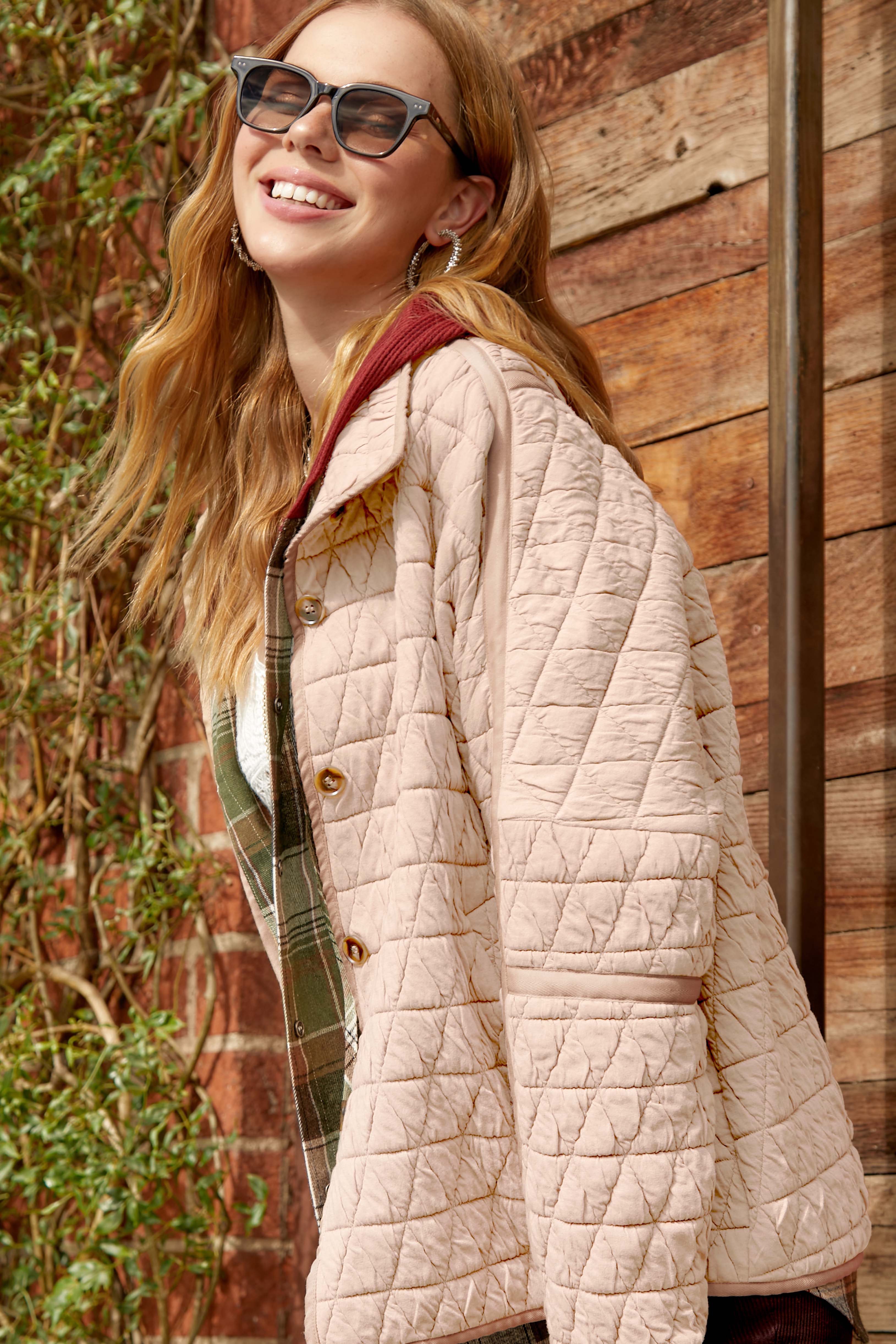 La Miel - Vendita all'ingrosso Giacca - Donna - Giacca trapuntata morbida oversize con bottoni JKT178721