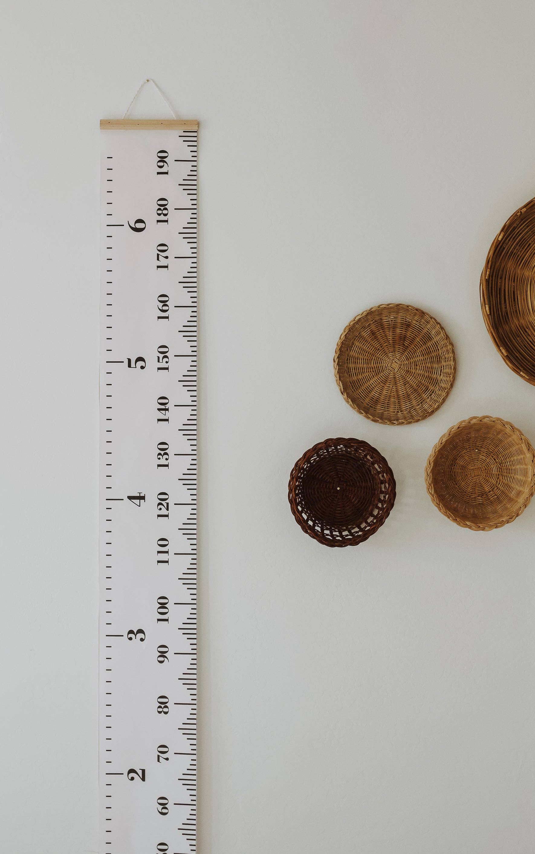 Lara & Lou - Vendita all'ingrosso Grafico di crescita - Bambini e neonati - Grafico di crescita in legno e tela/ Decorazione per la cameretta/ Decorazione per la stanza dei bambini2