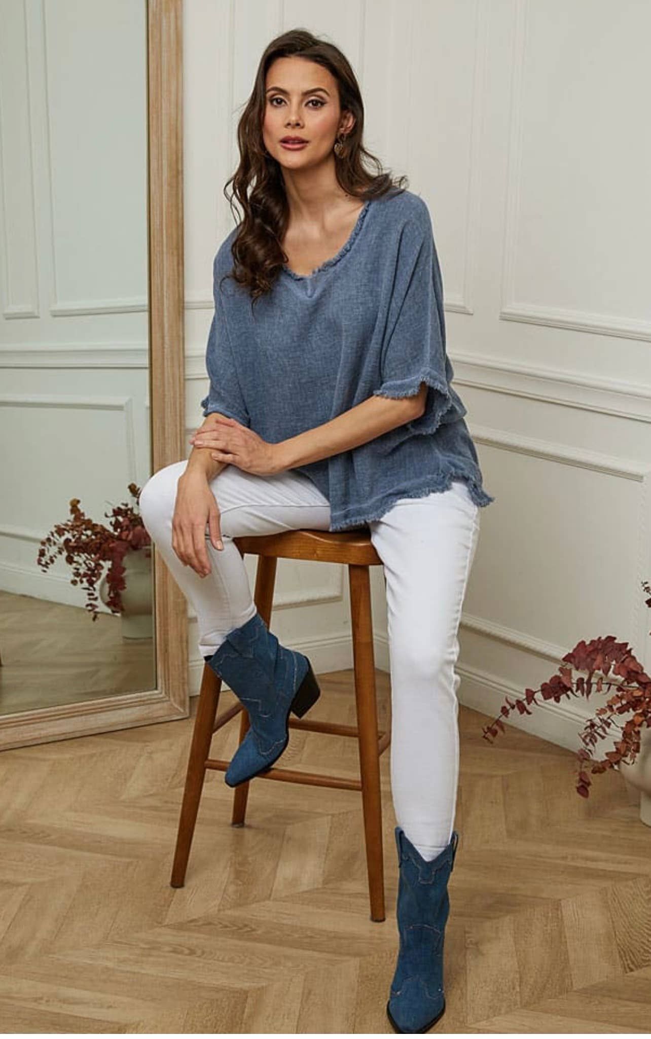 LÉA & LUC - Wholesale Blouse – Women’s - Plain blouse in 50% Linen and 50% Cotton REF. 982827