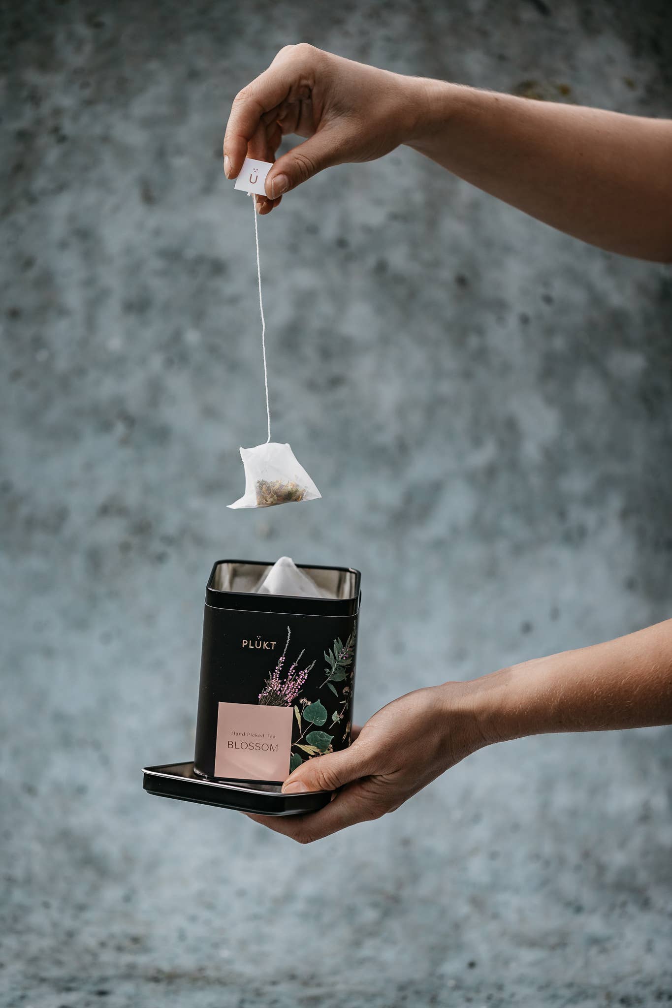 Plūkt – Großhandel Gesundheits-/Entgiftungstee – Tea Blend Blossom – Bio-Kräuterblüten-Tee aus nordischen Wiesen8