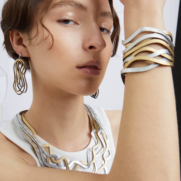 Curves Duo Necklace - Silver / Gold for wholesale on Faire8