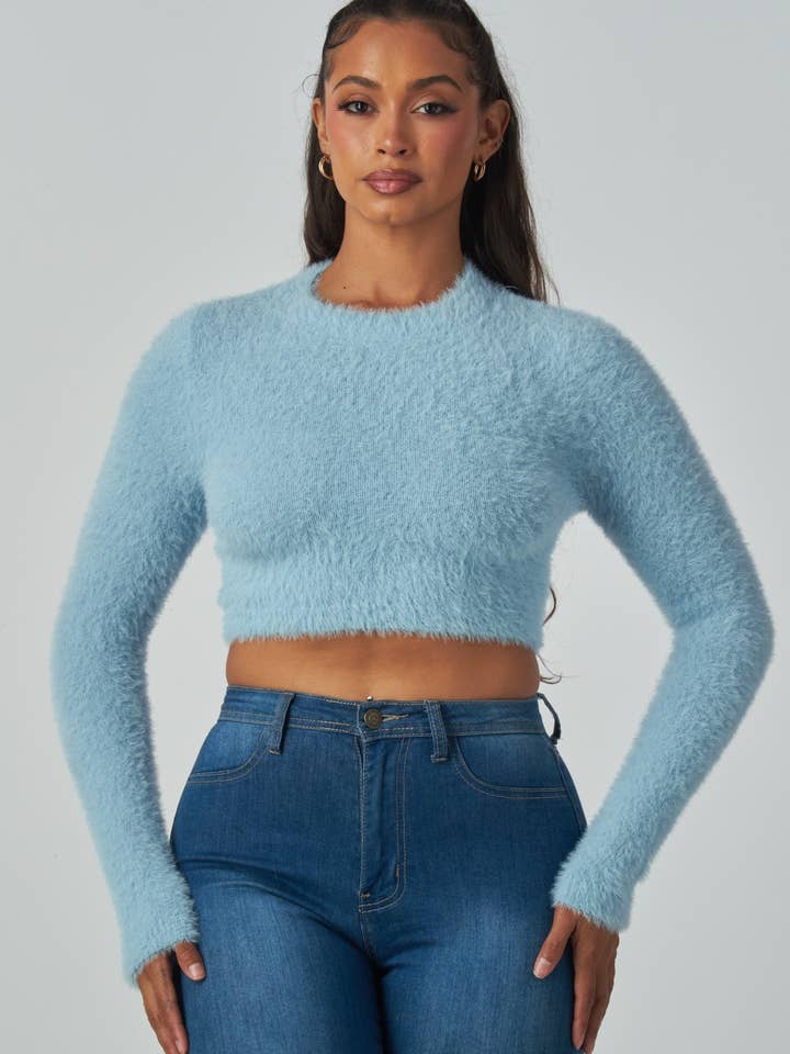 Hot & Delicious - Wholesale Knit Top - Women's - Olanes Fuzzy Crop Top (HAT2565A)4