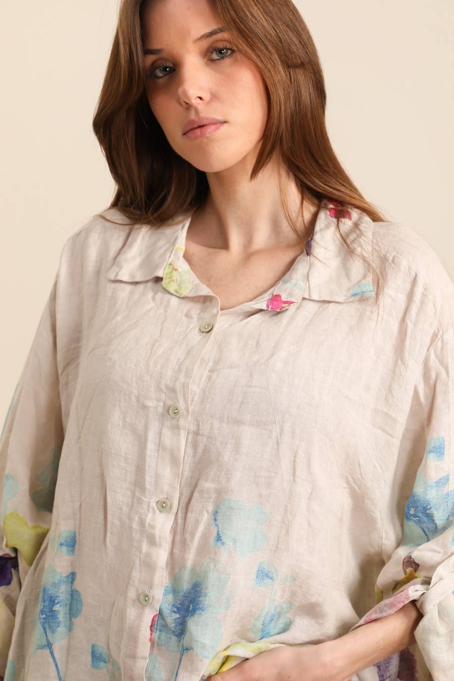 la maison des fibres naturelles - Wholesale Tunic - Women's - flared floral print linen blouse 26513 100% linen +SIZE5