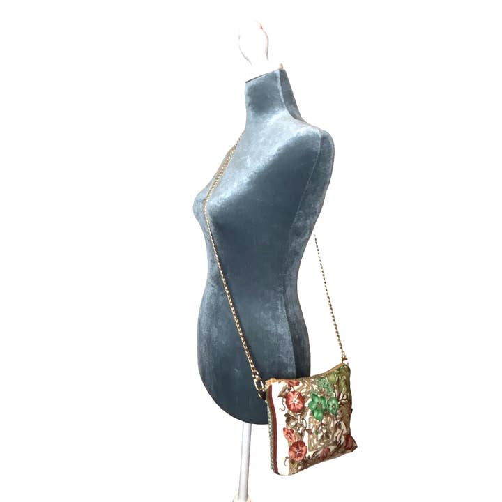 Vintage Luxe Up - Wholesale Crossbody Bag - Women's - Garden Trellis Vintage Silk Scarf Crossbody Bag3