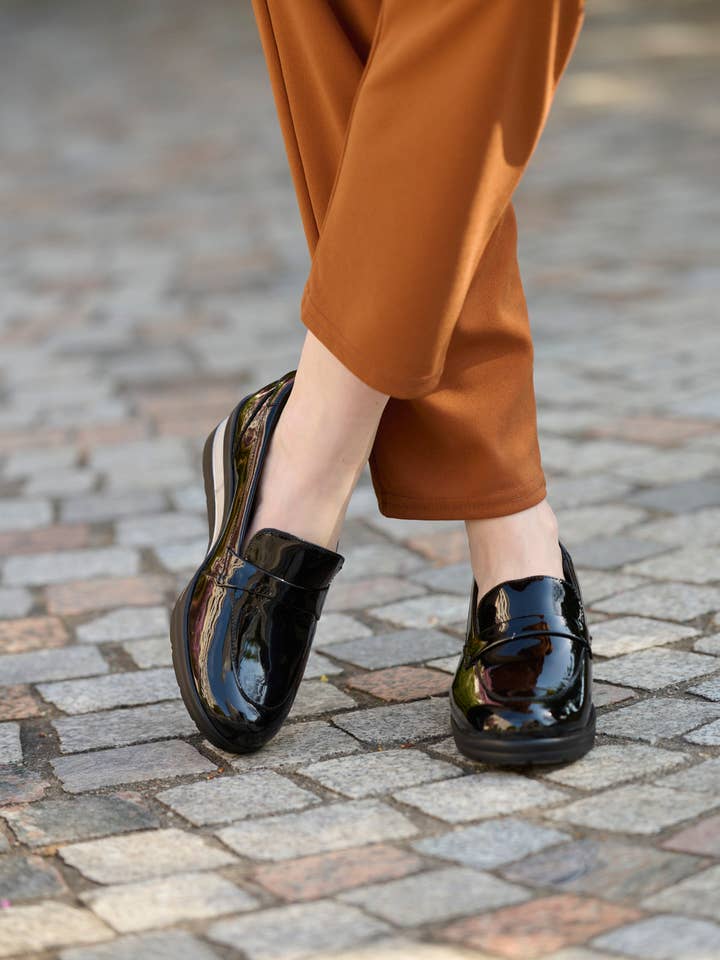 Wedge loafers with aerated sole® (2012526_0026) for wholesale by PEDICONFORT