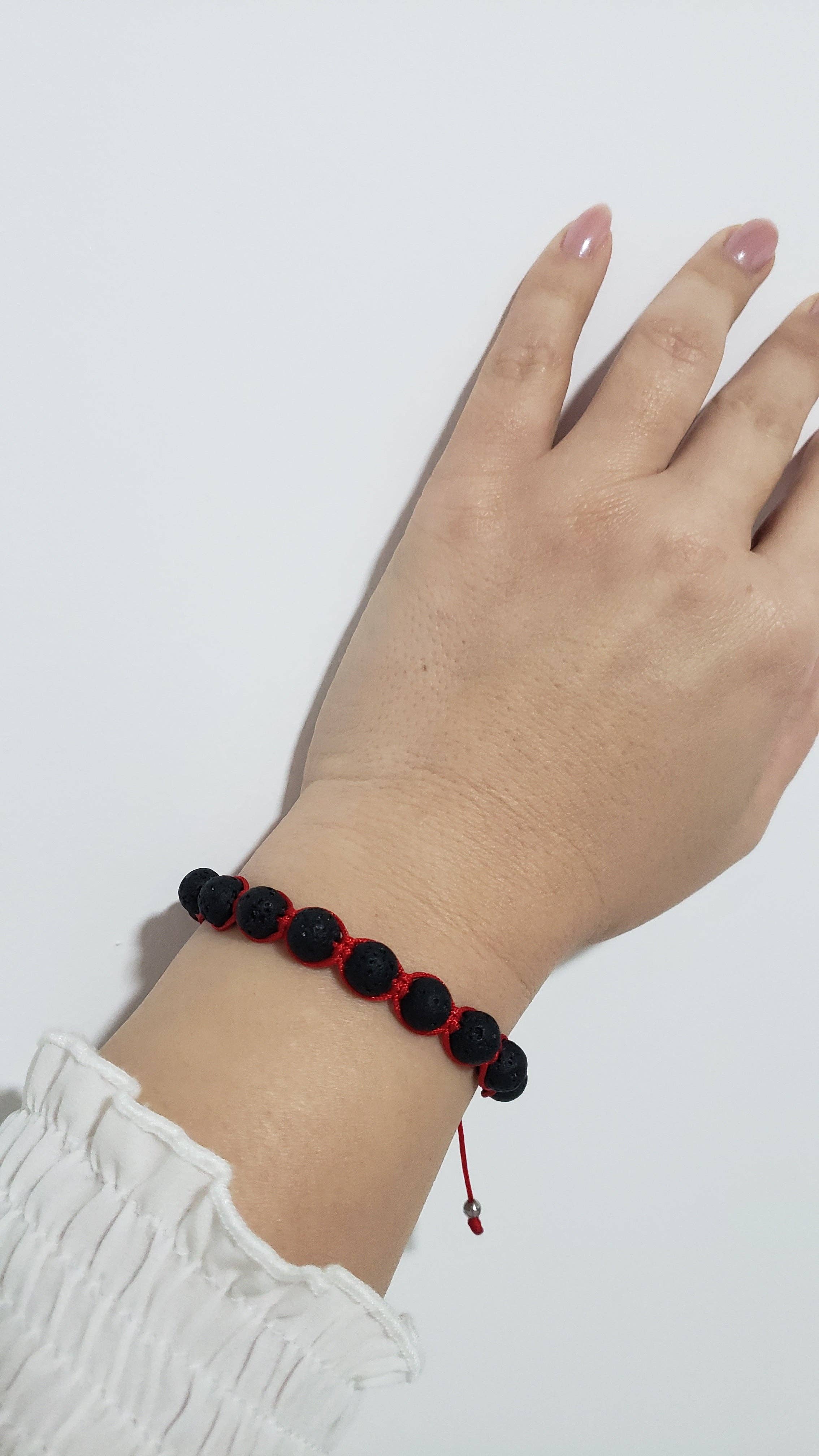The Bijoux Collective – wholesale Beaded bracelet – Corals & Lava Stone Bracelet - B102