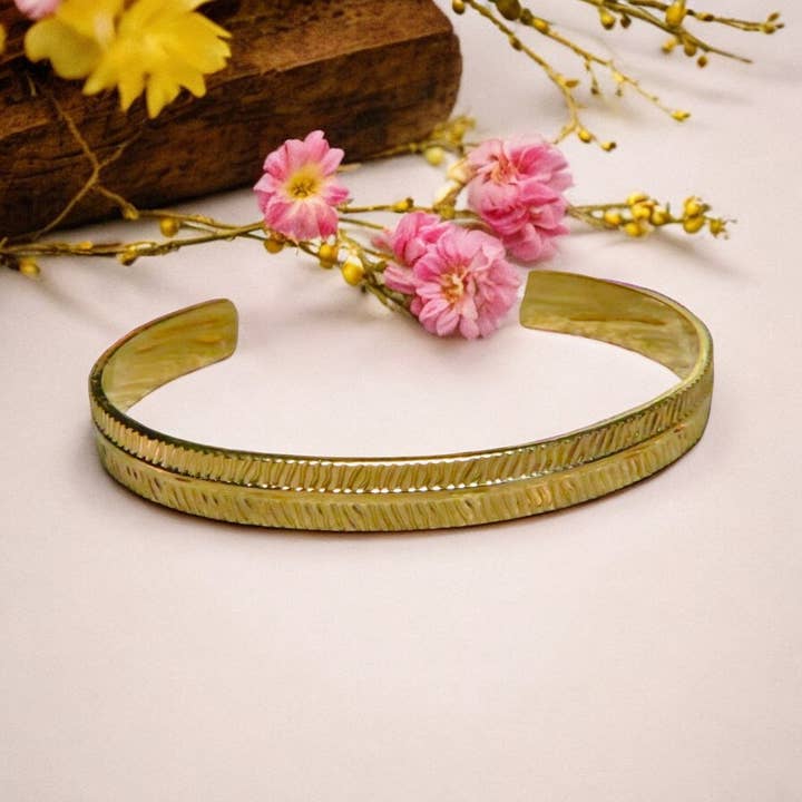 Bracelet "GILLIAN" acier doré - adaptable pour la vente par TOURMALYN