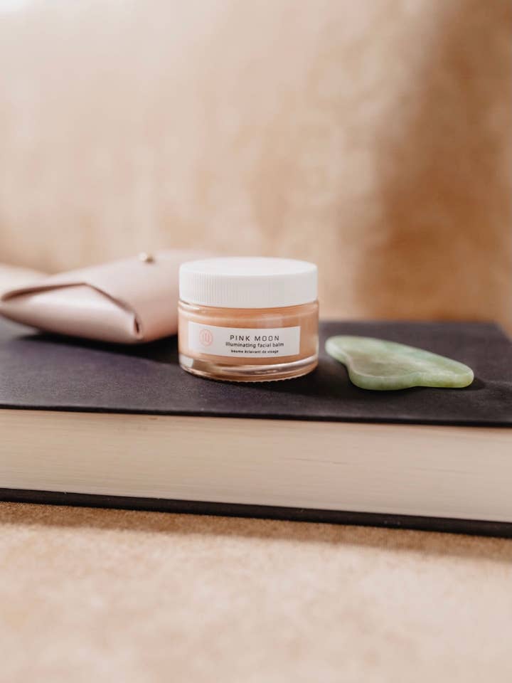 Baume de beauté rajeunissant Pink Moon pour la vente par Massiell