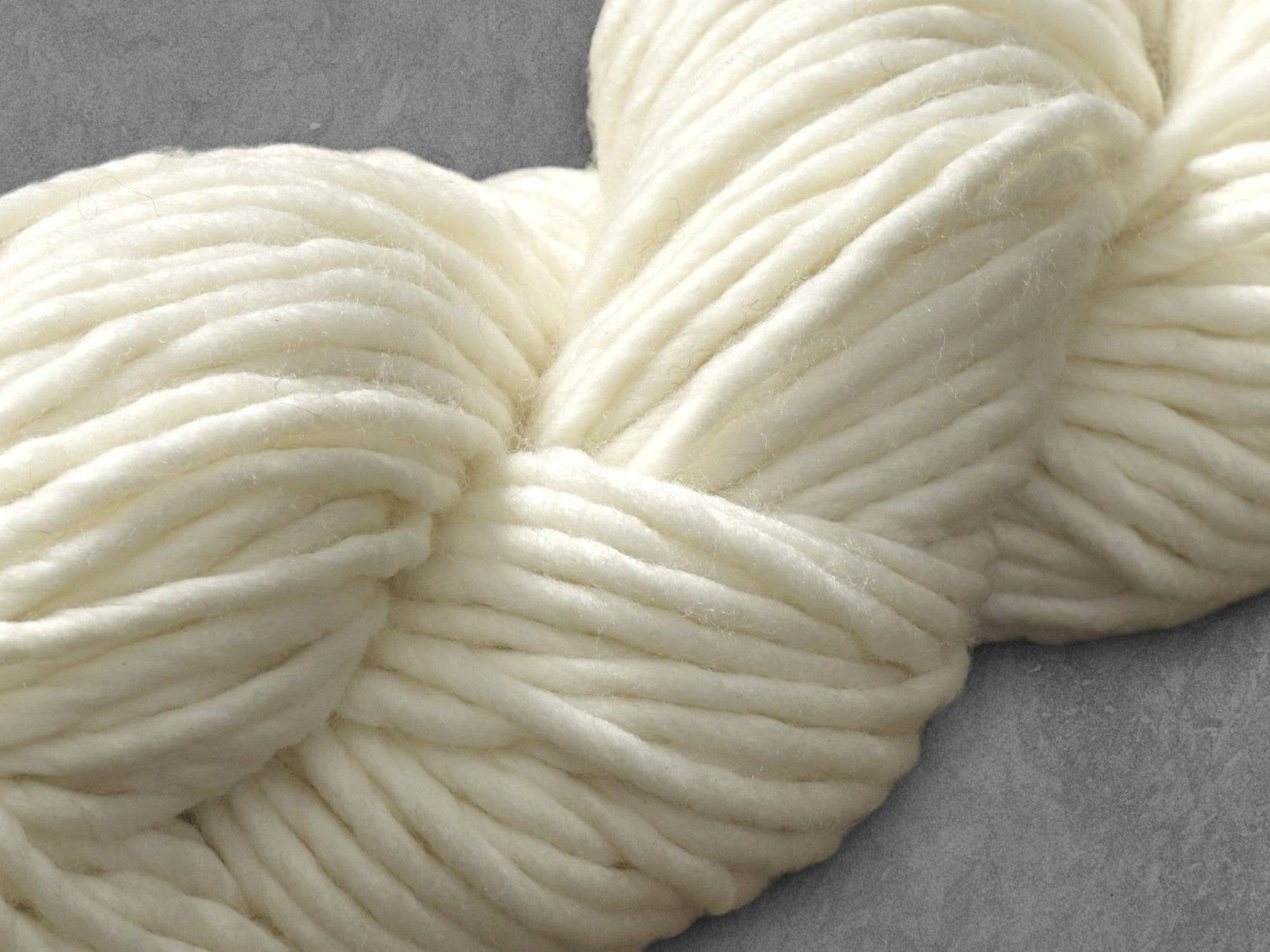Rooster Yarns – wholesale Yarn – Undyed Yarn: SW Merino Super Chunky Single Knitting Yarn2