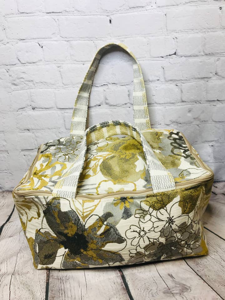 l'amour ! Sac de fête P.J. pour la vente par Kindred Spirit Style