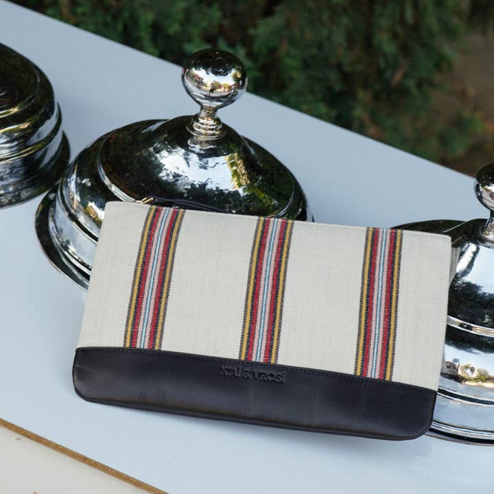 Gewebte Stoff-Clutch für Damen, Handgelenktasche, schwarz für den Großhandel von K’ai&Vrosi
