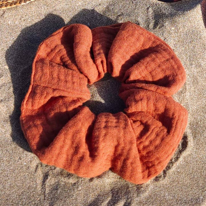 CHOUCHOU PRALINÉ / garza cotone cammello per la vendita all'ingrosso da parte di Laure Derrey