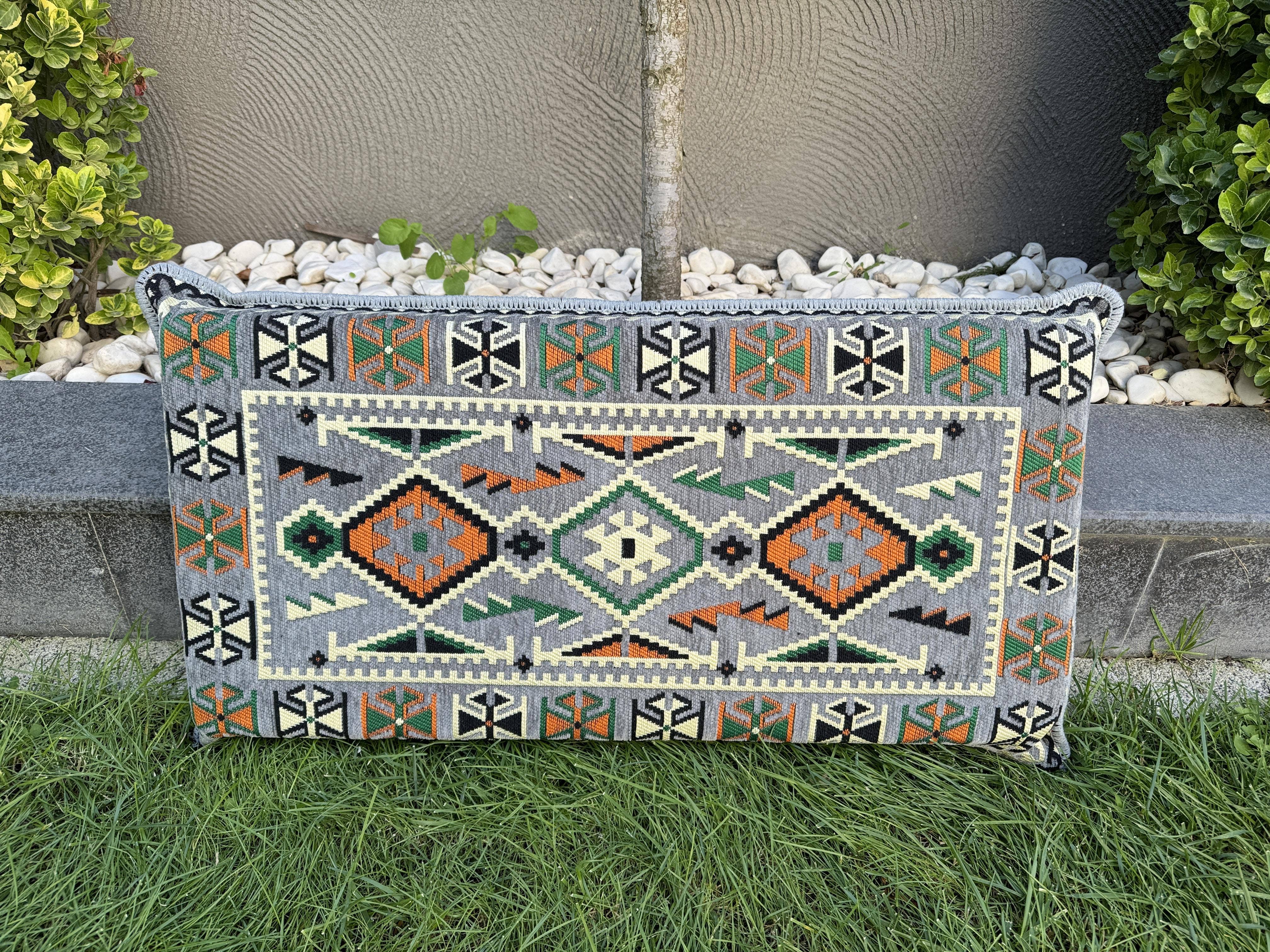 The Loom Wholesale – wholesale Ottoman – Handmade Floor Seating - Kilim Patterned Ottoman Floor Sofa17