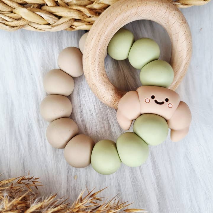 Happy by Lies - Wholesale Teether (Not Clip-On) - Baby - Bijtring Croissant sage, klei
