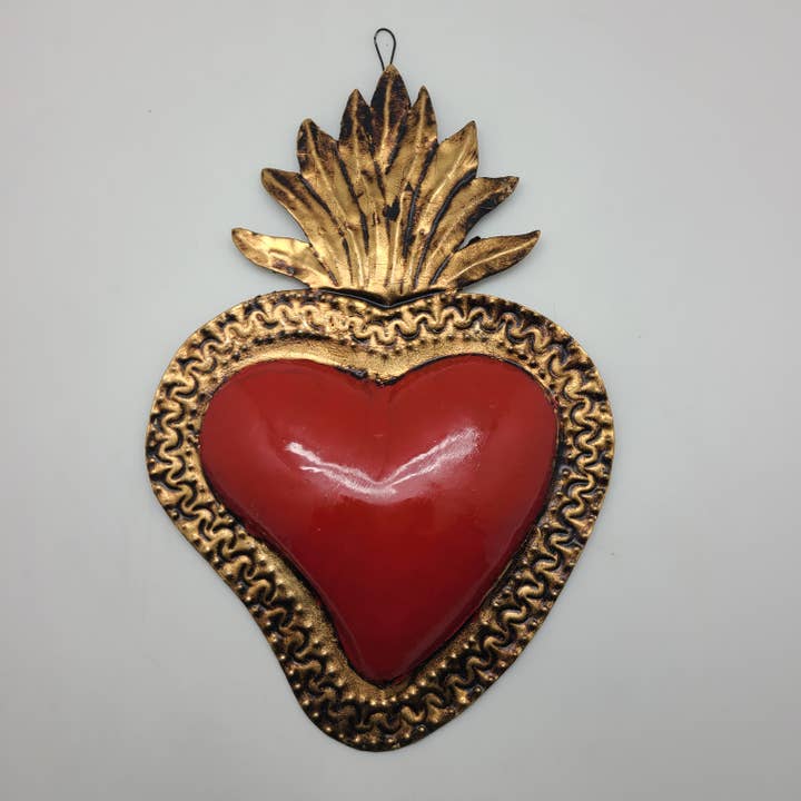 Contreras Designs - Wholesale Wall Accent - MXAL-H11- Red Tin Heart