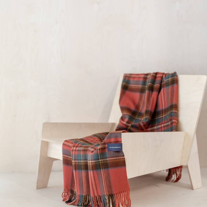 TBCo - Vente Plaids - Couverture de genou en laine d'agneau in Stewart Royal Antique Tartan