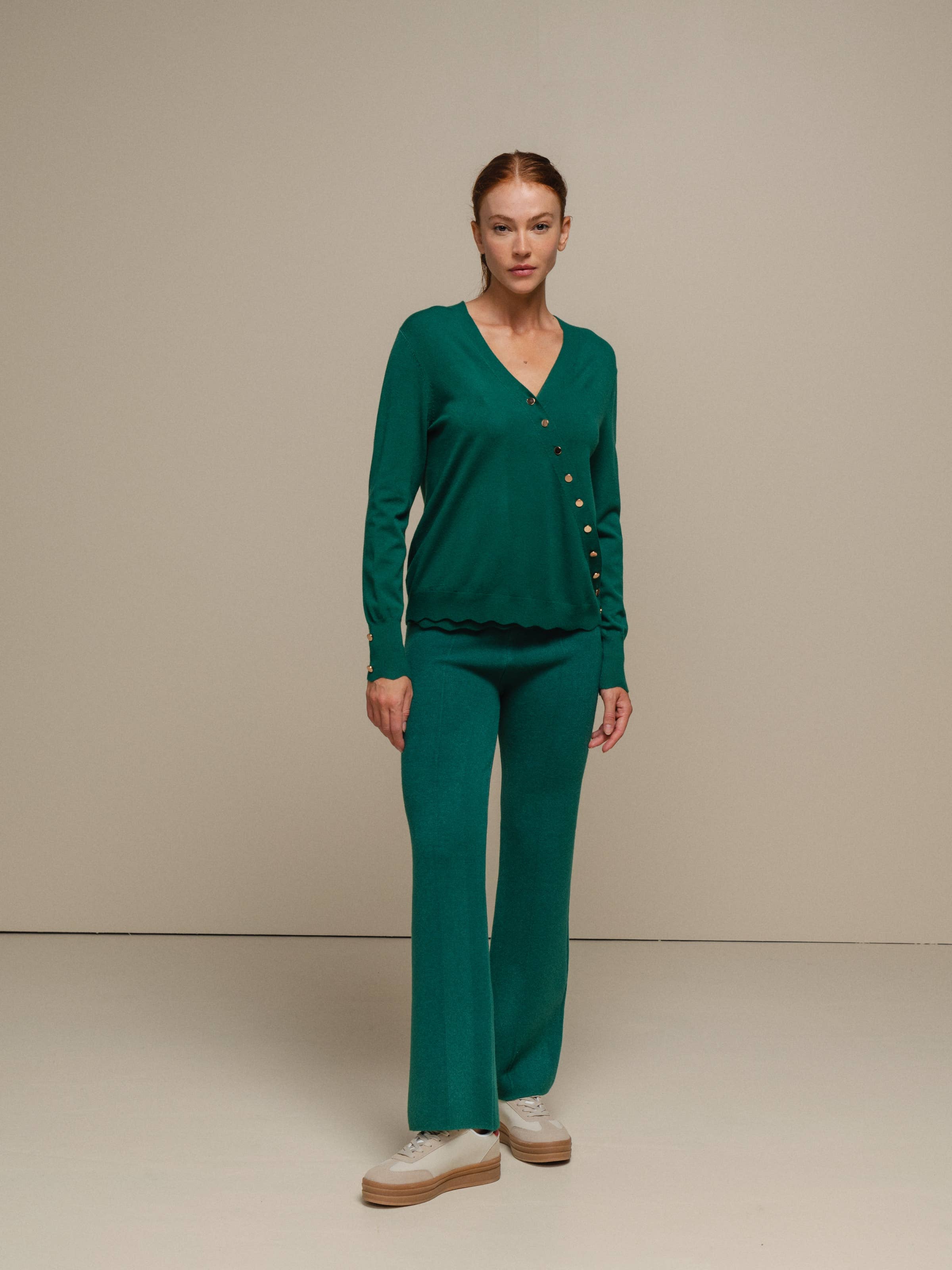 SMF - Wholesale Knit Sweater - Women's - 249186 - CACHE COEUR 50%VI 28%NY 22%PE24