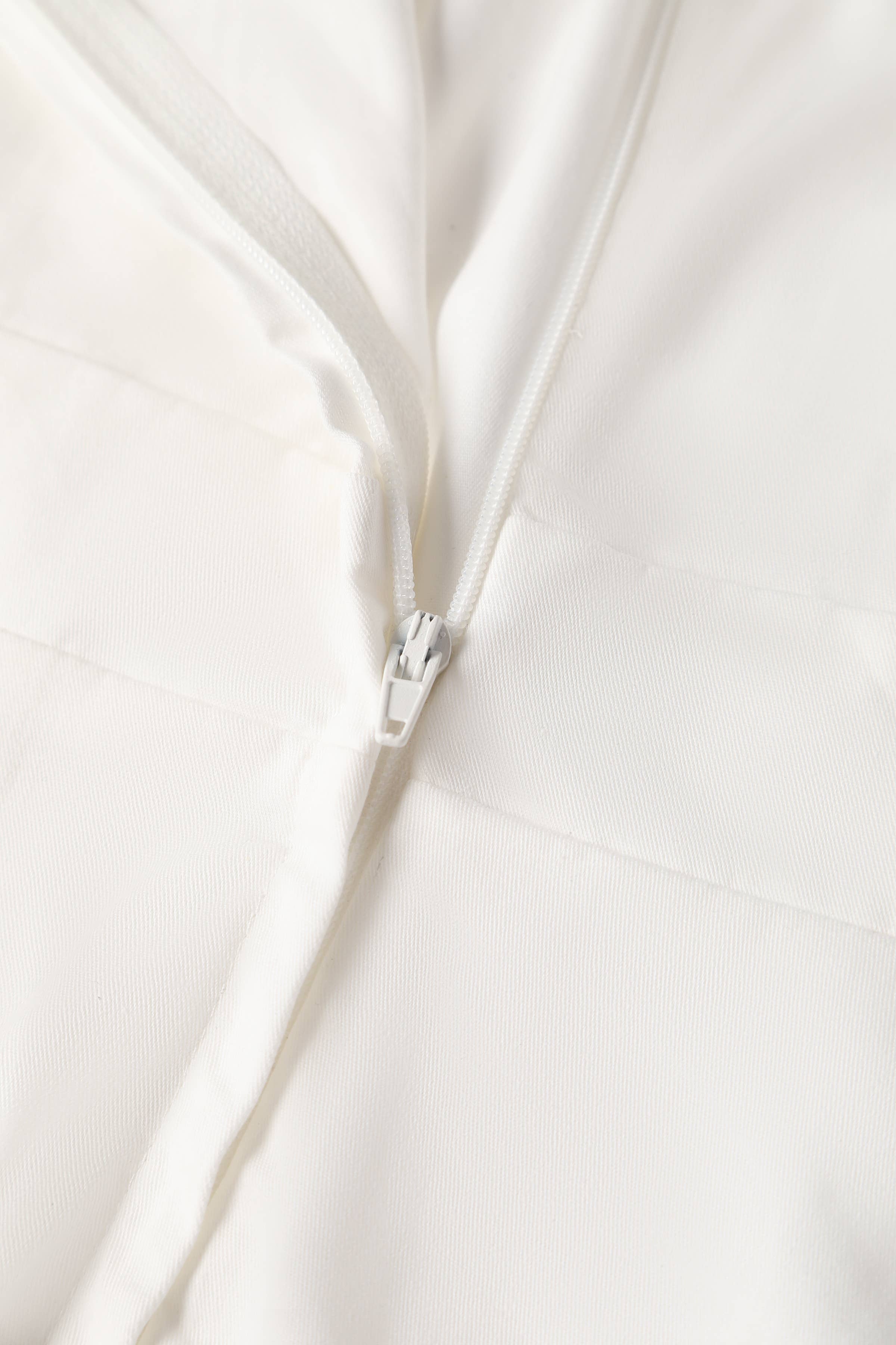 Dolly & Dotty – Vestido - Mulher por atacado – Vestido de Noiva Elizabeth II de Tule com Poás e Mangas Curtas21