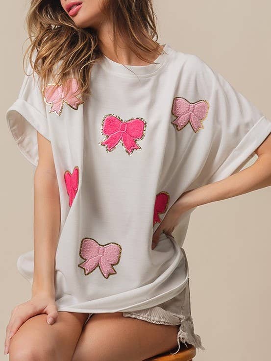 Rosa Clothing - Wholesale T-Shirt - Women's - Basic overfit Embroidered Bow Patch T-Shirt
