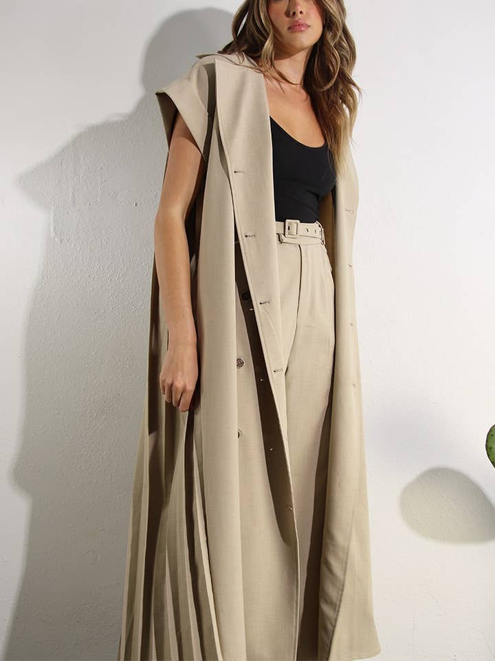 Conjunto de jaqueta longa com pregas nas costas e calças - cor Oat Milk por atacado de Mulla