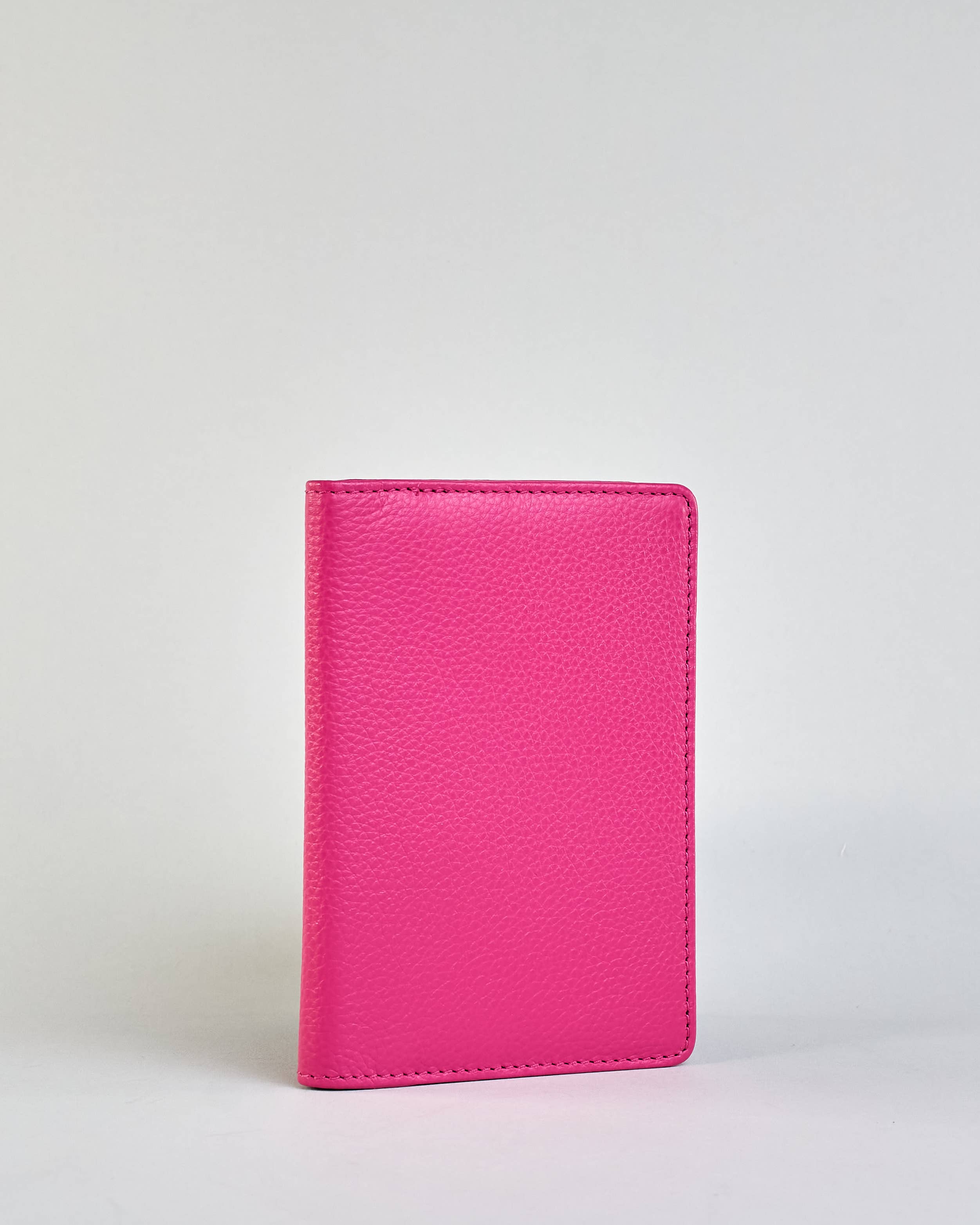 Herzilein-Wien GmbH - Wholesale Passport Case - Women's - Passhülle Leder 34