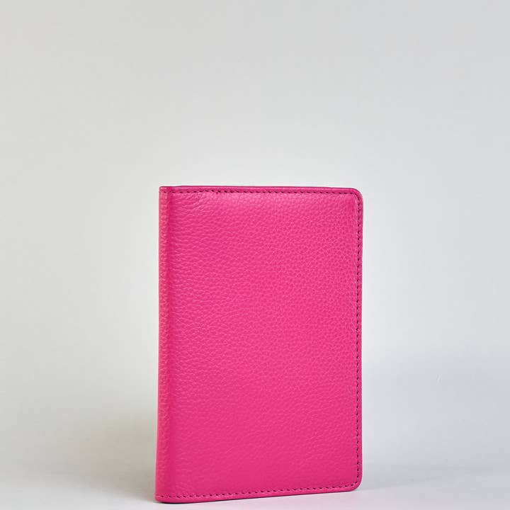 Herzilein-Wien GmbH - Wholesale Passport Case - Women's - Passhülle Leder 34