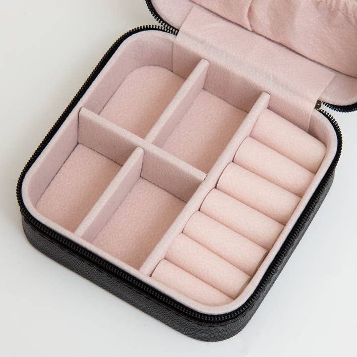 MiMi Wholesale - Wholesale Jewelry Box/Organizer - TG10707 Quilted Zip Around Square Jewelry Box8