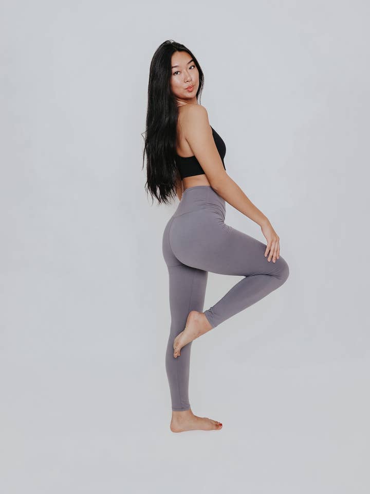 Ann- Grey for wholesale by Not Only Pants