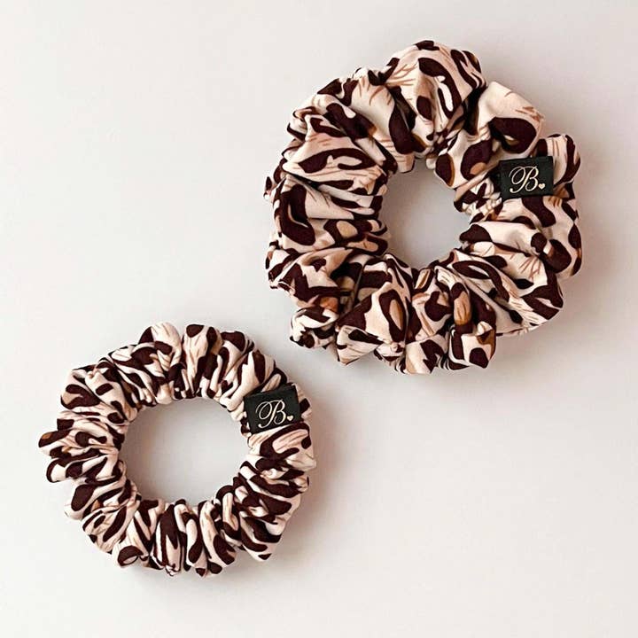 B. LUVV & CO. - Wholesale Scrunchie - Women's - Everyday Active Scrunchie in Leopard2