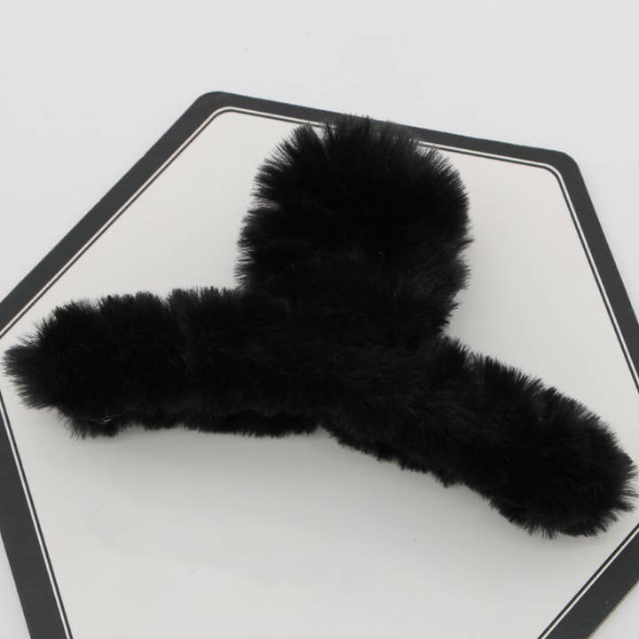 ACCITY - Wholesale Hair Clip - Women's - MULTICOLOR FAUX RABBIT FUR HAIR CLAW CLIP TWIST_CWAHA01533